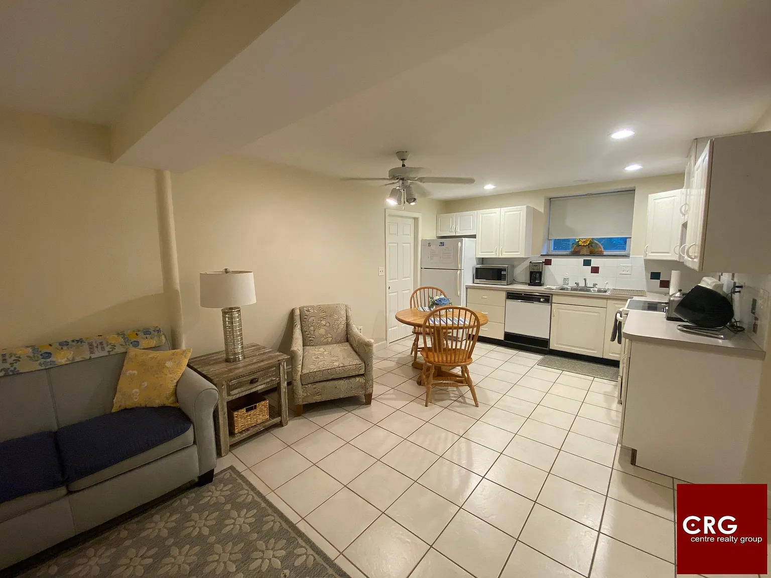 1 bed, 1.0 bath, $2,400 — Photo 2