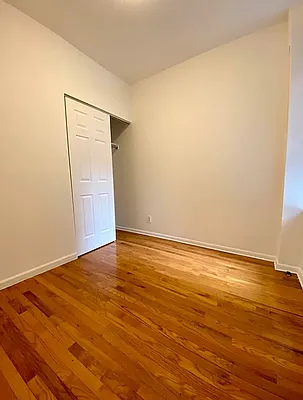 Rented by Current Real Estate Advisors | media 4