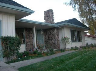 8675 Muir Dr, Gilroy, CA 95020