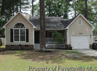 1820 Geiberger Dr, Fayetteville, NC 28303