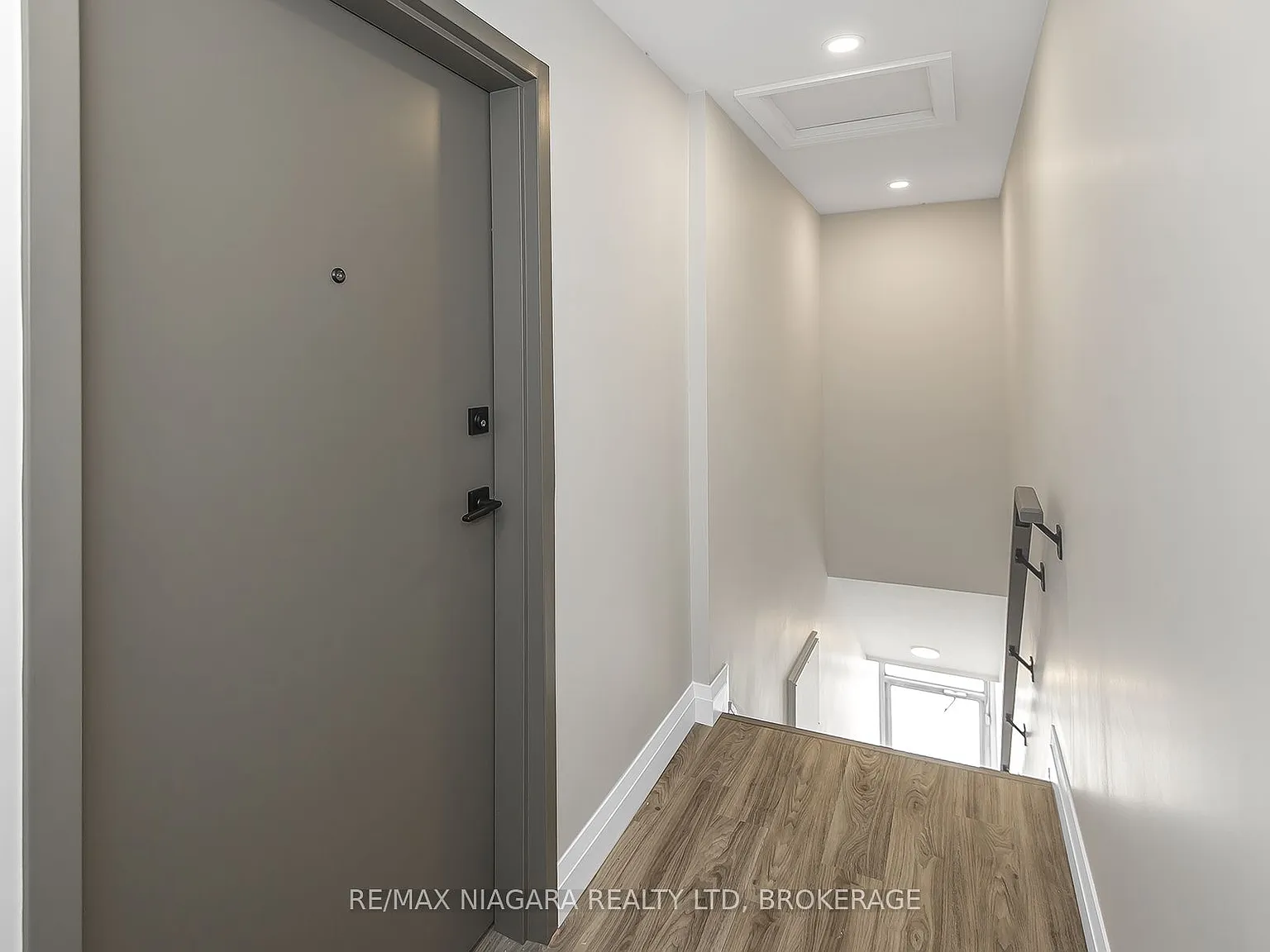 2 bed, $1,495 — Photo 3