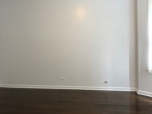 2nd image of 6831 S Calumet Ave #1