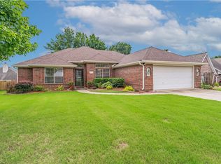 1535 Berkshire Ter, Springdale, AR 72764