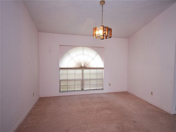 3rd image of 11401 E Queensway Dr