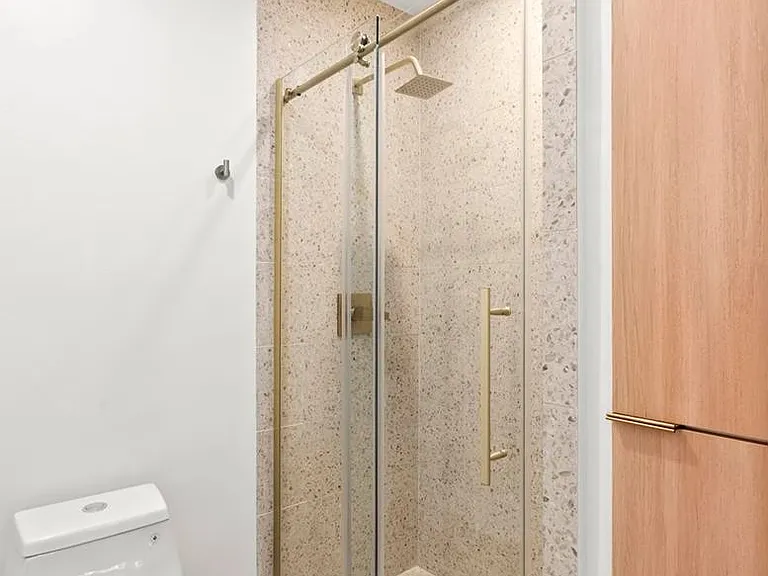 739 N Sweetzer Ave #7 — Photo 11