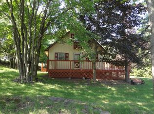 512 Mountain Rd, Albrightsville, PA 18210