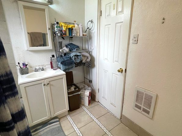 albuquerque-new-mexico-6760346 picture