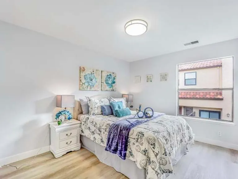 118 Lurene Dr — Photo 12