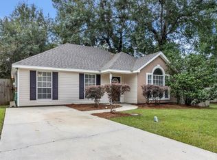 1366 Valmont St, Mandeville, LA 70448