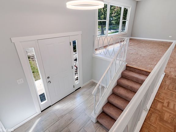2nd image of 6862 Orchard Ln