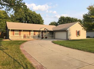 2565 Indian Grass Rd, Morris, IL 60450