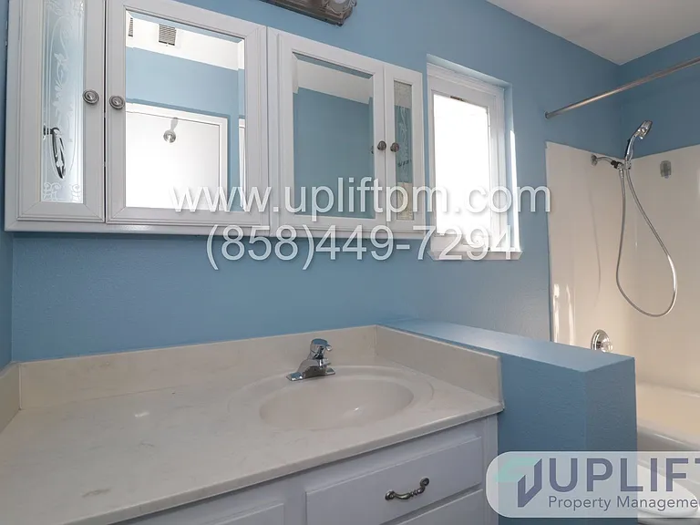 23668 Country Villa Rd — Photo 14