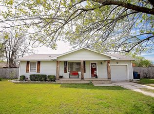 509 N Lee St, Valley View, TX 76272