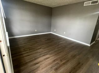 100 Wabarto Way #302, Nicholasville, KY 40356