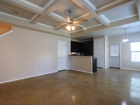 4th image of 1125 Brown Rock Dr #1