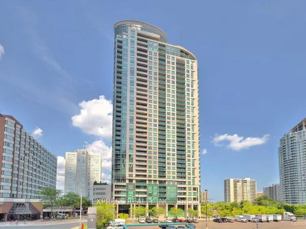 208 Enfield Pl, Mississauga, ON