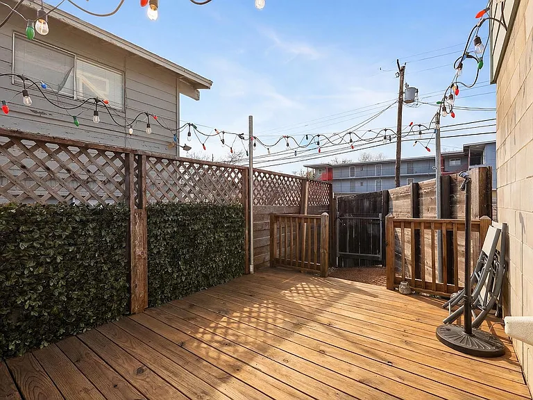 4001 Red River St #4 — Photo 26
