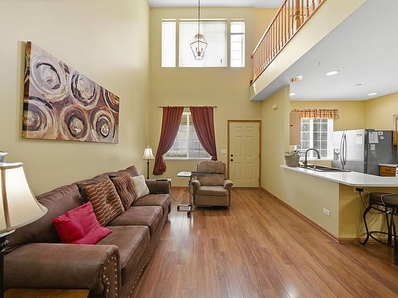 5th image of 1513 Azalea Cir