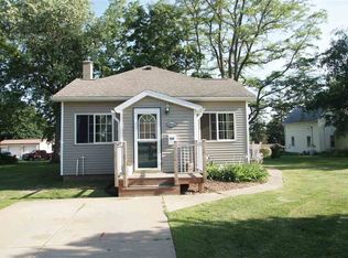 211 E Dodge St, Dodgeville, WI 53533