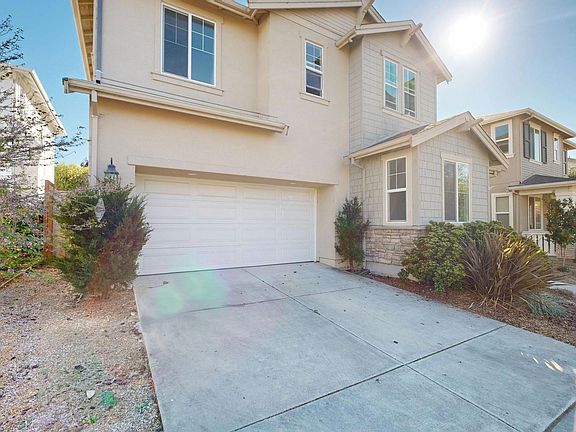 3rd image of 2548 Red Willow Dr