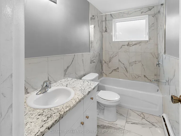 8 Delaware Ave #1 — Photo 2