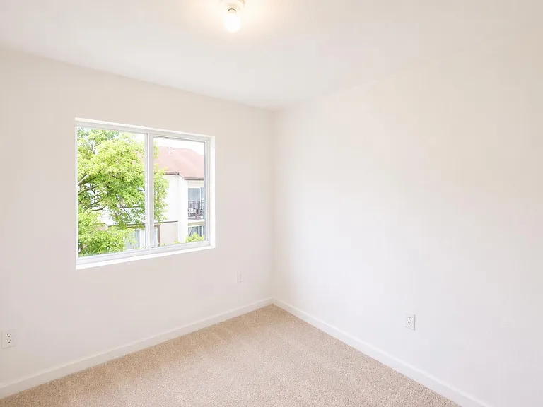 5085 SW 37th St — Photo 26