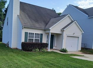 3240 Reid Brook Ln, Charlotte, NC 28208