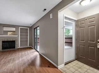 319 Brookberry Cir, Chapel Hill, NC 27517