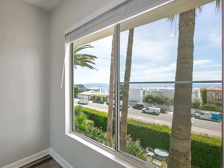 22147 Pacific Coast Hwy — Photo 10