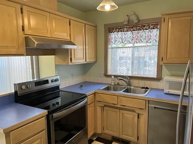2324 Las Casitas — Photo 10