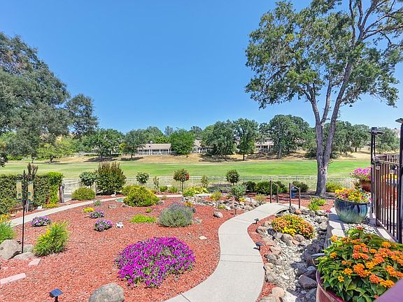 2nd image of 7576 Callaway Dr