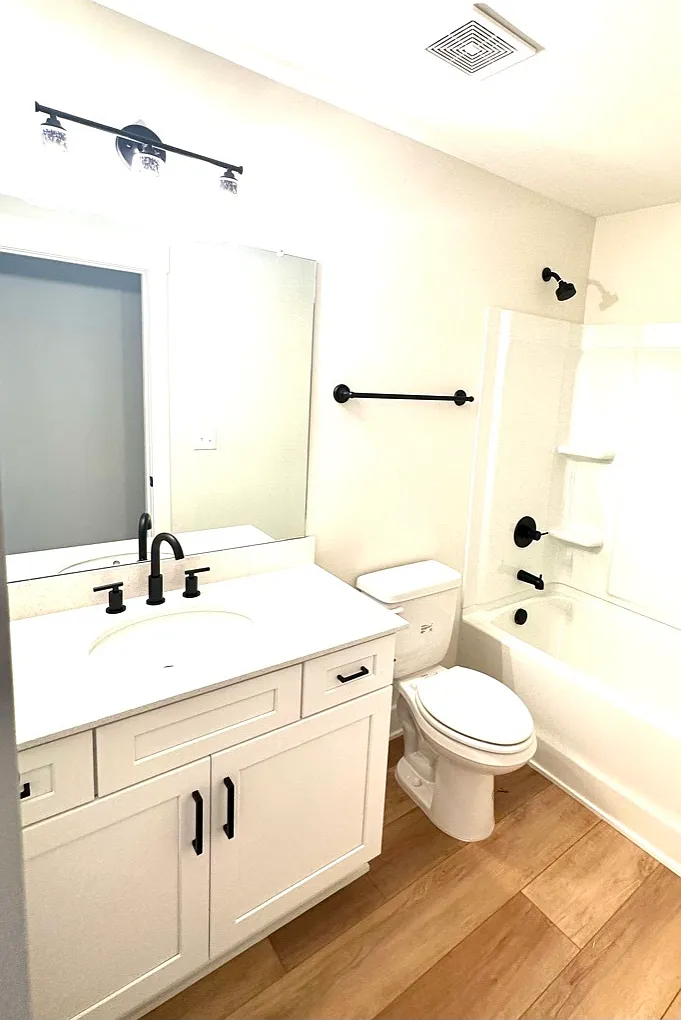 342 Woods Road - B — Photo 3