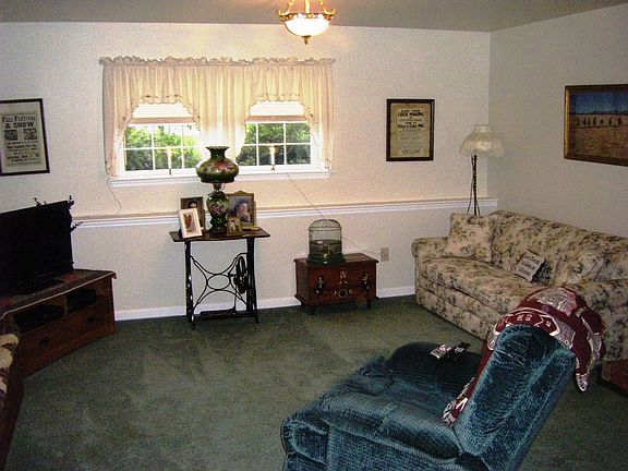 Lower Level Family Room