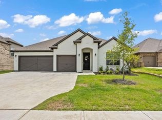 918 Bailey Ln, Mansfield, TX 76063
