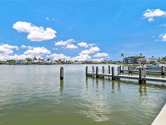2nd image of 3450 Gulf Shore Blvd N APT 113
