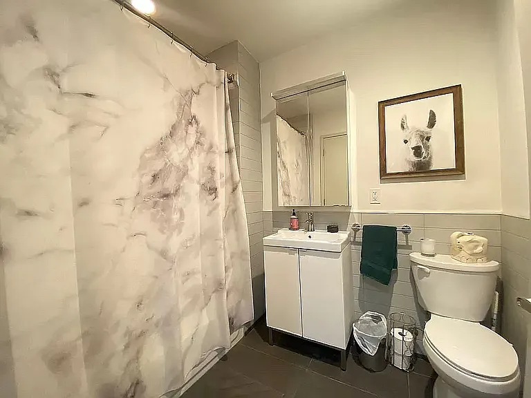 65 Richardson St #2R — Photo 6