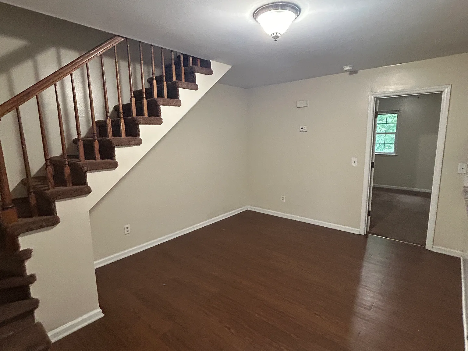 2 bed, $925 — Photo 3