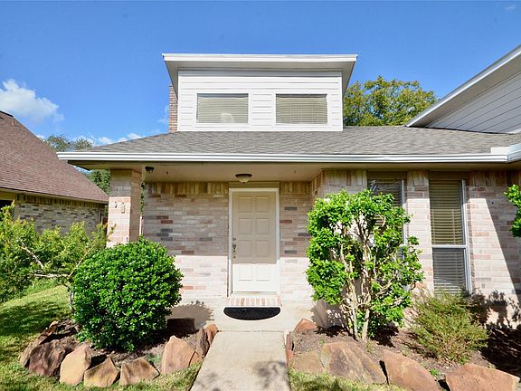 2nd image of 7522 Gulfbriar Pl