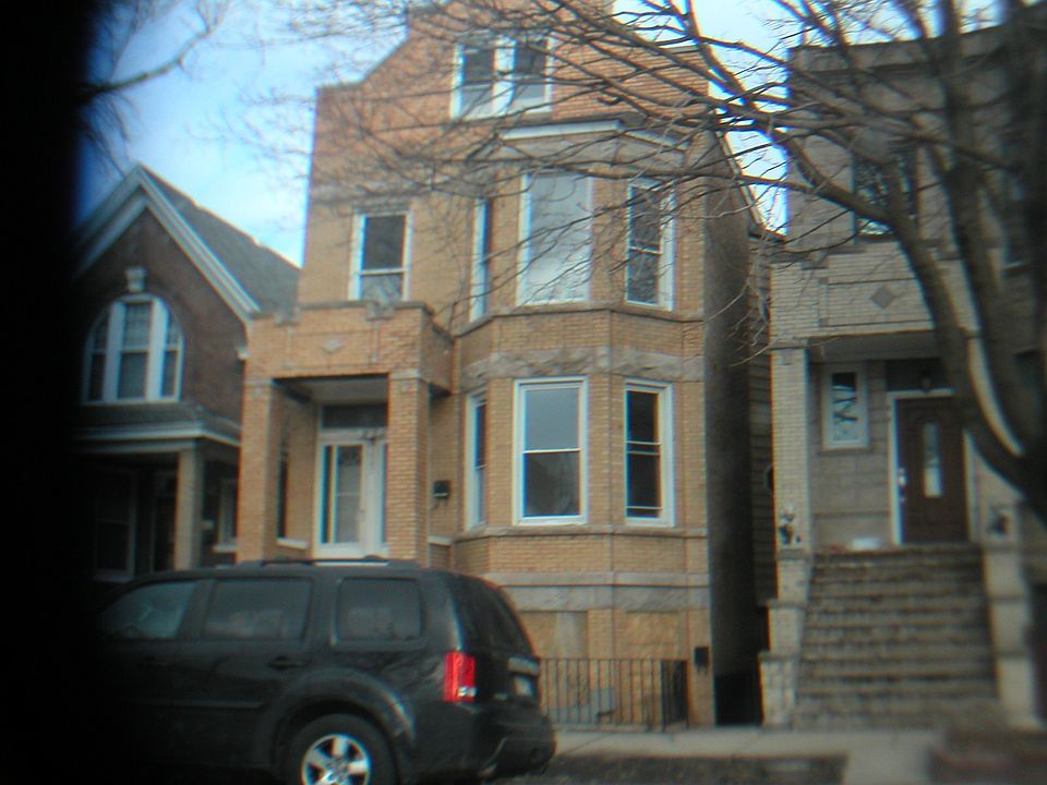 1st image of 3547 S Hamilton Ave #1