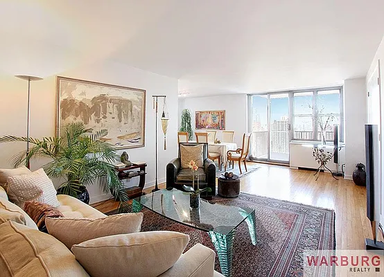 Sold by Warburg | media 29