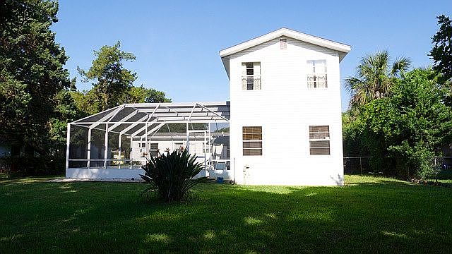 1st image of 80 Coquina Ave