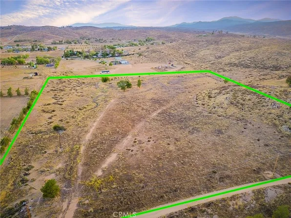 39660 San Ignacio Rd, Hemet, CA 92544