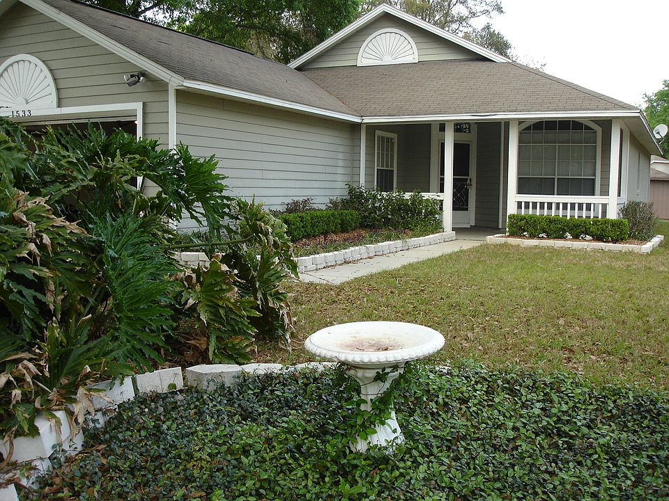 1st image of 1533 Oakwood Ct