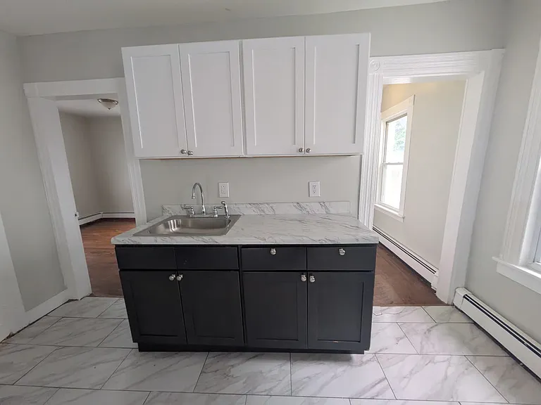 131 Clay St #2 — Photo 2