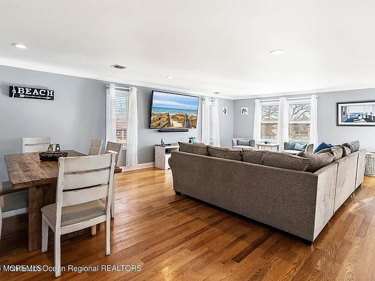 32 Niblick St — Photo 14
