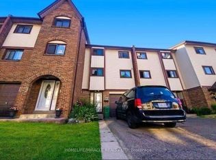 23 McCallum Ct, Brampton, ON L6W3M4