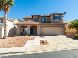 705 Smokey Mountain Ave, Henderson, NV 89012