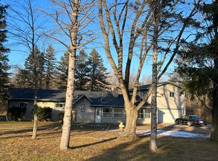 10223 E Kendaville Rd, Vestaburg, MI 48891