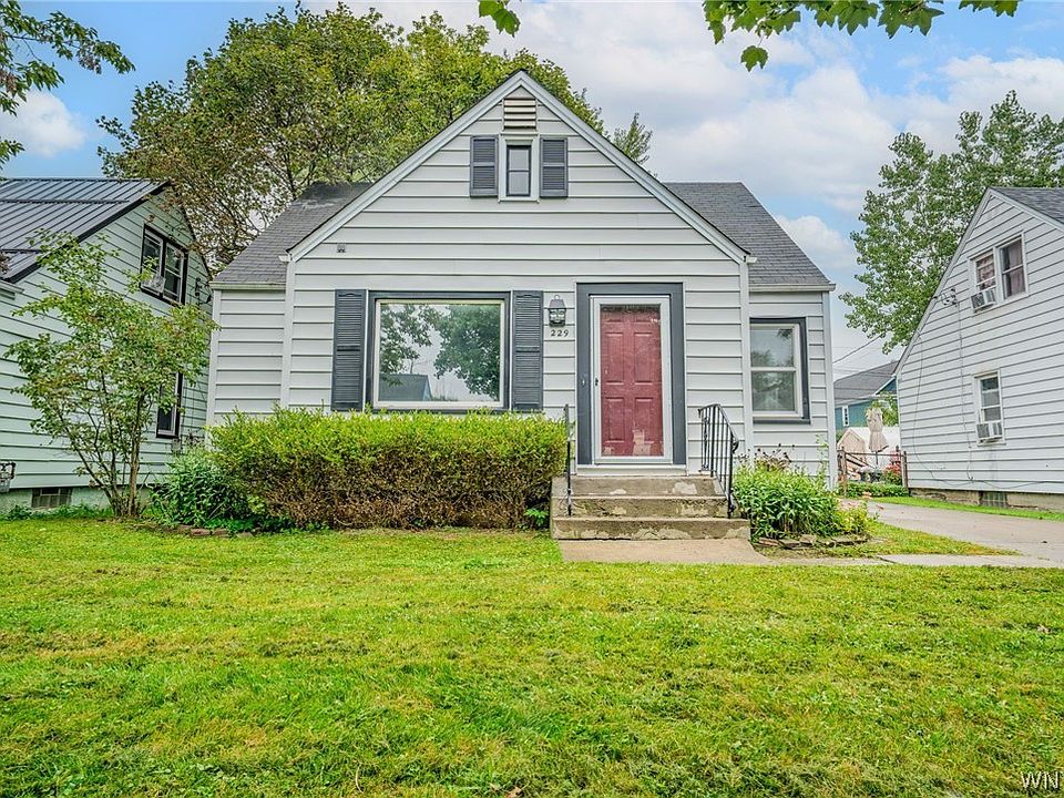 1st image of 229 Carmel Rd