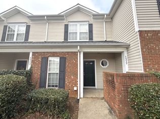 1515 Sylvia Ct, Charlotte, NC 28205